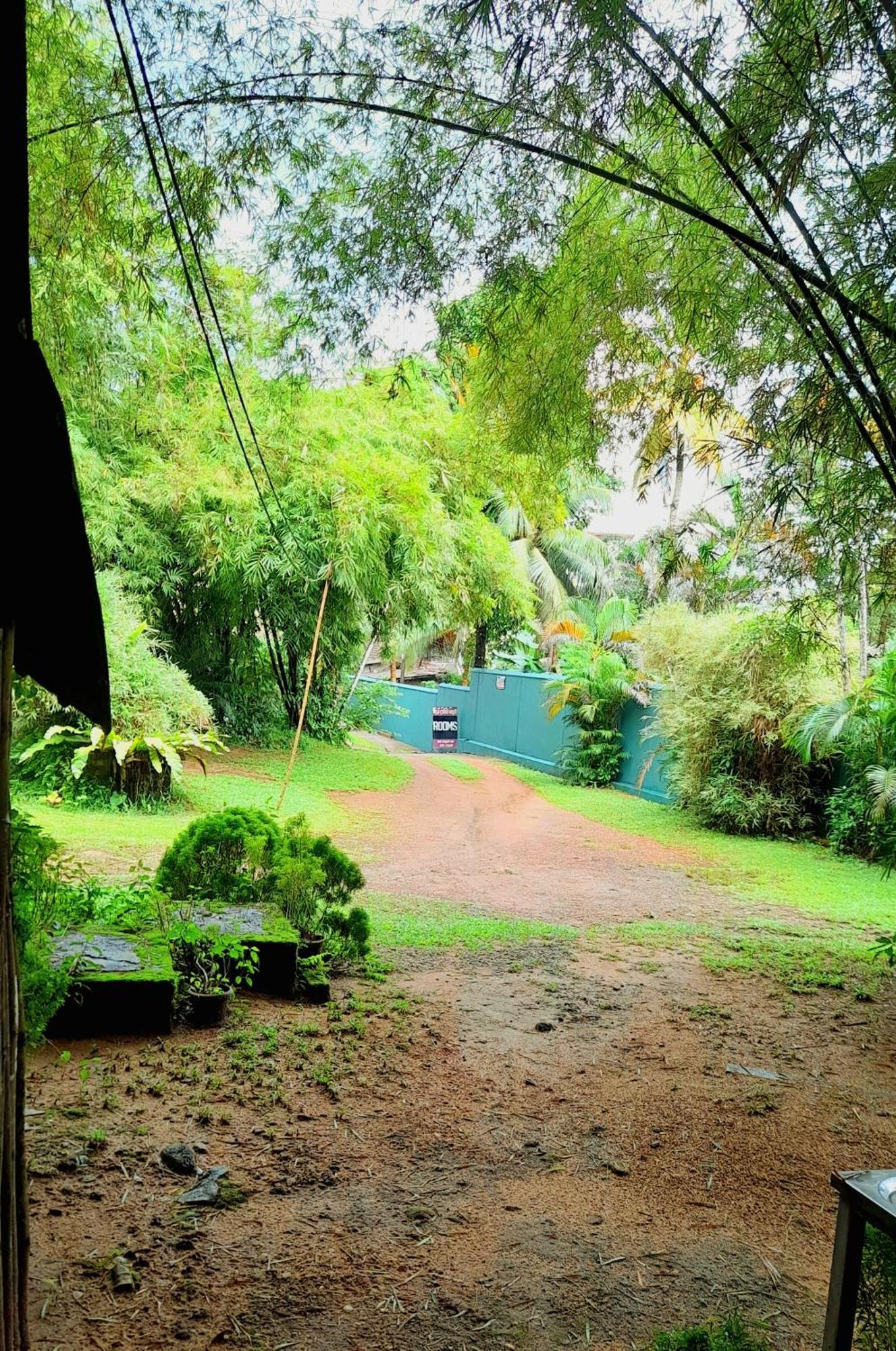 Madara Hotel Horana Exterior foto